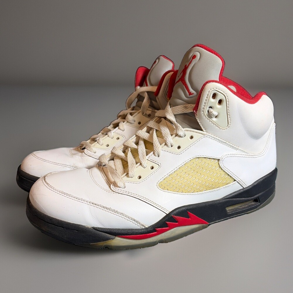 2013 NIKE OG AIR JORDAN RETRO V 5 FIRE RED WHITE BLACK SIZE 10.5 136027-100